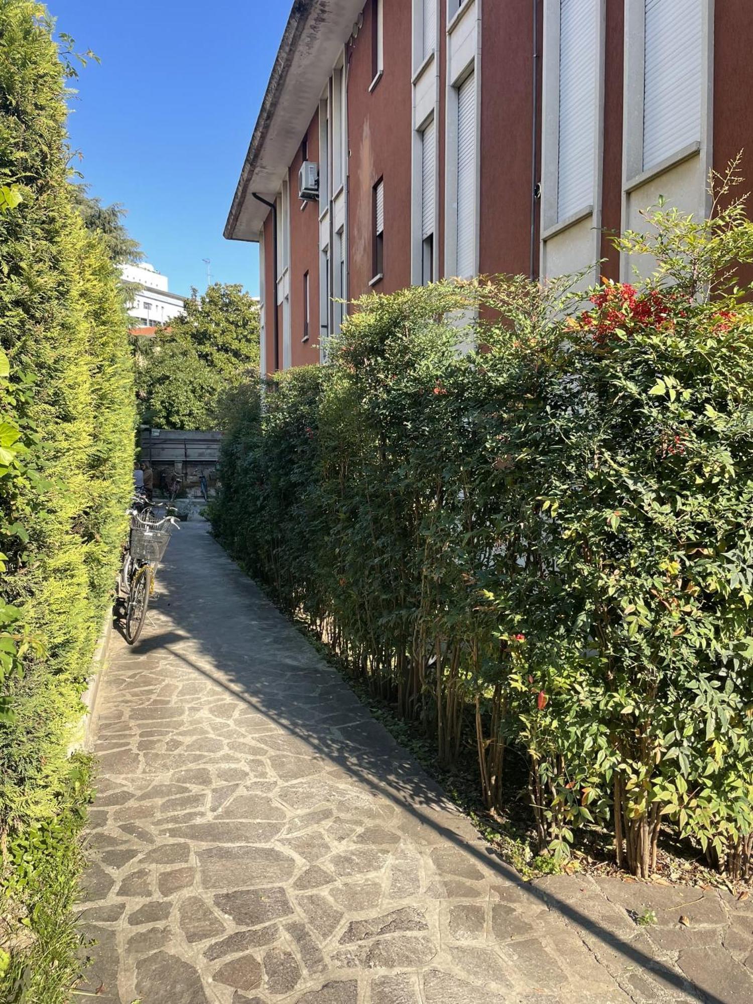A Un Passo Dall'Ospedale Padova Exterior foto